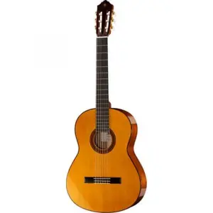 Yamaha CG-162S Classic Guitar – Rich Sound & Elegant Design
