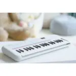 Yamaha PSS-E30 Mini Keyboard – Compact Size – White – Fun Musical Experience for Kids and Beginners